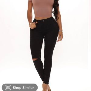 FashionNova- Canopy jeans. Black, size:3 with stretch.